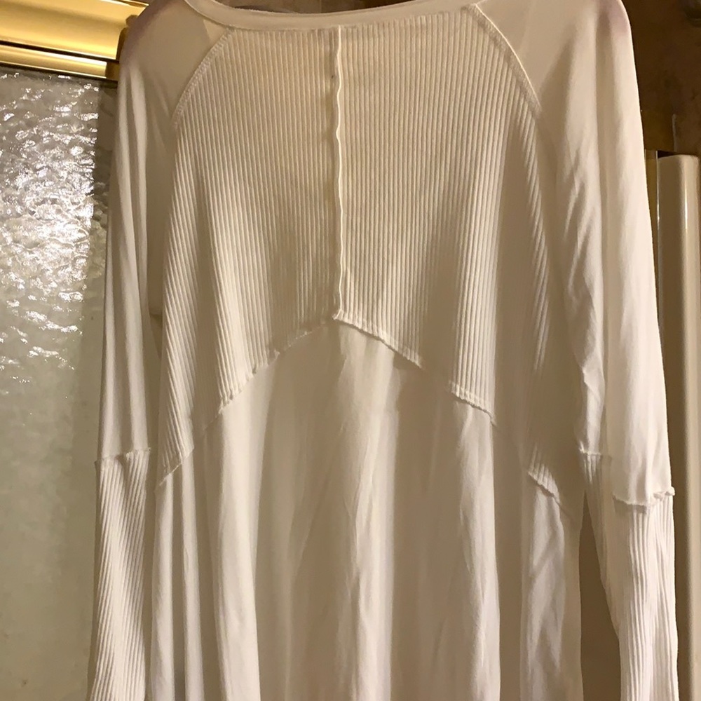 Pol white V-neck sweater knit hem ribbed m medium - Picture 3 of 3